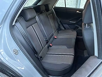Volkswagen t-roc 1.0 tsi style bns 116pk 2020, h-501-nf - afbeelding 32 van  42