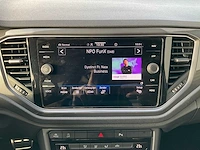 Volkswagen t-roc 1.5 etsi r-line business automaat 2022 virtual cockpit carplay keyless-go 18" inch, p-894-gf - afbeelding 9 van  34