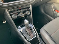 Volkswagen t-roc 1.5 etsi r-line business automaat 2022 virtual cockpit carplay keyless-go 18" inch, p-894-gf - afbeelding 10 van  34