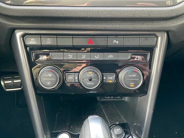 Volkswagen t-roc 1.5 etsi r-line business automaat 2022 virtual cockpit carplay keyless-go 18" inch, p-894-gf - afbeelding 14 van  34