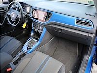Volkswagen t-roc 1.5 tsi automaat 2019 panoramadak adaptive cruise navigatie stoelverwarming lane assist - afbeelding 6 van  30