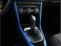Volkswagen t-roc 1.5 tsi automaat 2019 panoramadak adaptive cruise navigatie stoelverwarming lane assist - afbeelding 15 van  30