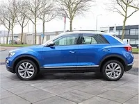 Volkswagen t-roc 1.5 tsi automaat 2019 panoramadak adaptive cruise navigatie stoelverwarming lane assist - afbeelding 12 van  30
