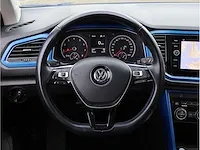 Volkswagen t-roc 1.5 tsi automaat 2020 panoramadak vol leer keyless go & entry camera adaptive elektrische kofferklep - afbeelding 11 van  39