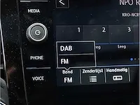 Volkswagen t-roc 1.5 tsi automaat 2020 panoramadak vol leer keyless go & entry camera adaptive elektrische kofferklep - afbeelding 22 van  39