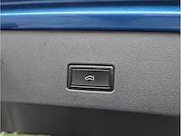 Volkswagen t-roc 1.5 tsi automaat 2020 panoramadak vol leer keyless go & entry camera adaptive elektrische kofferklep - afbeelding 25 van  39