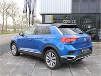 Volkswagen t-roc 1.5 tsi automaat 2020 panoramadak vol leer keyless go & entry camera adaptive elektrische kofferklep - afbeelding 23 van  39