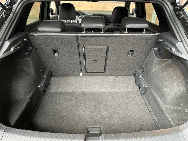 Volkswagen t-roc 1.5 tsi r-line sport business r 150pk 2019, j-599-lz - afbeelding 28 van  40