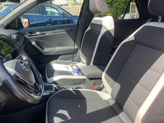 Volkswagen t-roc 1.5 tsi sport 2018 | n-471-fl - afbeelding 8 van  26