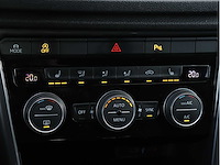 Volkswagen t-roc 1.5 tsi sport business sport 2021 | n-026-zf - afbeelding 17 van  34