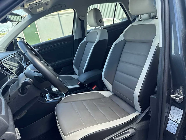 Volkswagen t-roc 1.5 tsi sport car 2020 | 00-33-38 - afbeelding 2 van  33