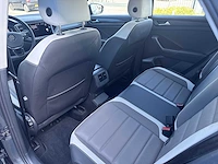 Volkswagen t-roc 1.5 tsi sport car 2020 | 00-33-38 - afbeelding 24 van  33
