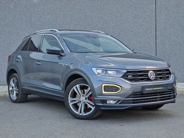 Volkswagen t-roc 1.5 tsi sport | p-699-xl - afbeelding 2 van  46