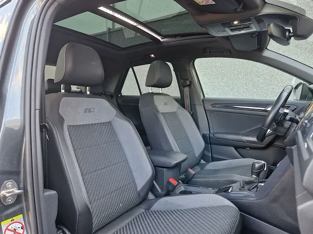 Volkswagen t-roc 1.5 tsi sport | p-699-xl - afbeelding 7 van  46