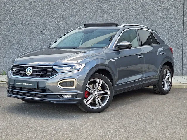 Volkswagen t-roc 1.5 tsi sport | p-699-xl - afbeelding 1 van  46