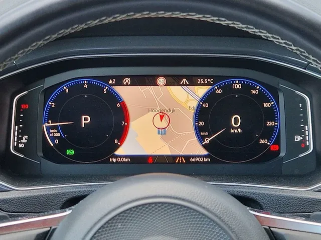 Volkswagen t-roc 1.5 tsi sport | p-699-xl - afbeelding 15 van  46