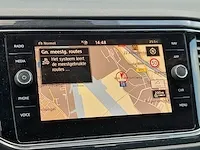 Volkswagen t-roc 1.5 tsi sport | p-699-xl - afbeelding 16 van  46