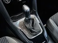 Volkswagen t-roc 1.5 tsi sport | p-699-xl - afbeelding 31 van  46