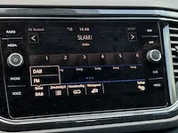 Volkswagen t-roc 1.5 tsi sport | p-699-xl - afbeelding 38 van  46
