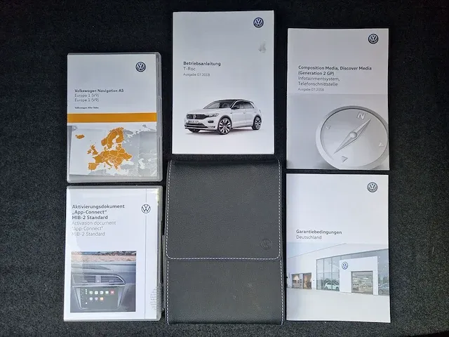 Volkswagen t-roc 1.5 tsi sport | p-699-xl - afbeelding 41 van  46