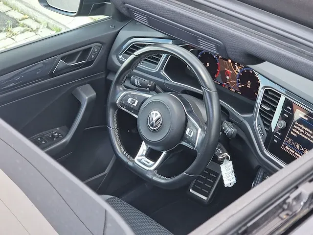 Volkswagen t-roc 1.5 tsi sport | p-699-xl - afbeelding 43 van  46
