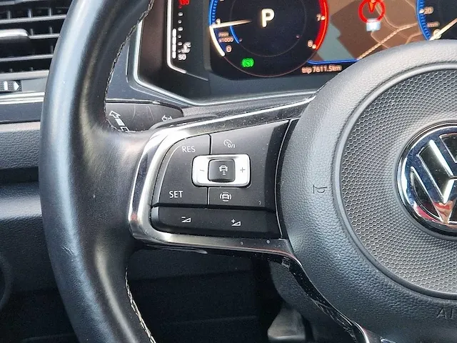 Volkswagen t-roc 1.5 tsi sport | p-699-xl - afbeelding 4 van  46