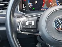Volkswagen t-roc 1.5 tsi sport | p-699-xl - afbeelding 4 van  46