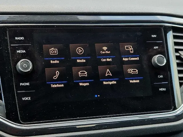 Volkswagen t-roc 1.5 tsi sport | p-699-xl - afbeelding 35 van  46