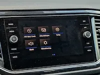 Volkswagen t-roc 1.5 tsi sport | p-699-xl - afbeelding 36 van  46