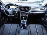Volkswagen t-roc 1.5 tsi style automaat 2019 full led virtual cockpit achteruitrijcamera adaptive cruise trekhaak - afbeelding 8 van  38
