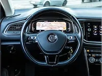 Volkswagen t-roc 1.5 tsi style automaat 2019 full led virtual cockpit achteruitrijcamera adaptive cruise trekhaak - afbeelding 10 van  38