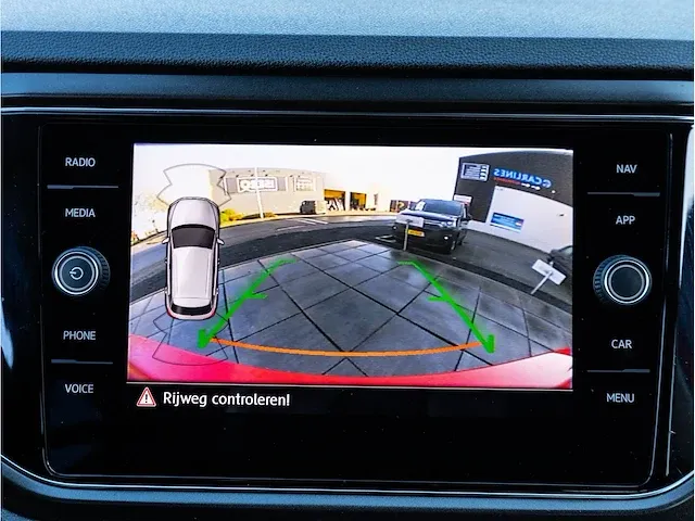 Volkswagen t-roc 1.5 tsi style automaat 2019 full led virtual cockpit achteruitrijcamera adaptive cruise trekhaak - afbeelding 15 van  38