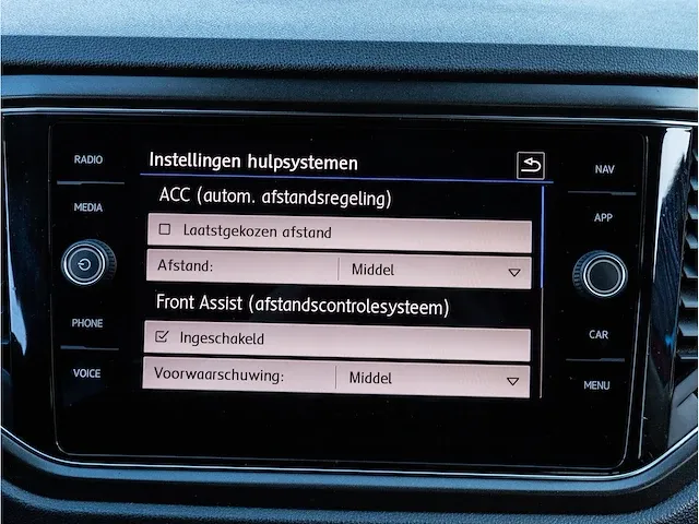 Volkswagen t-roc 1.5 tsi style automaat 2019 full led virtual cockpit achteruitrijcamera adaptive cruise trekhaak - afbeelding 18 van  38