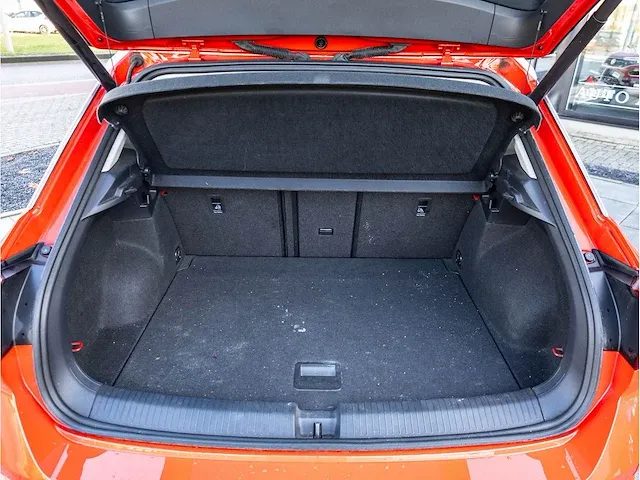 Volkswagen t-roc 1.5 tsi style automaat 2019 full led virtual cockpit achteruitrijcamera adaptive cruise trekhaak - afbeelding 27 van  38