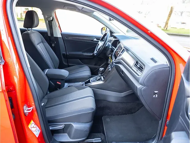 Volkswagen t-roc 1.5 tsi style automaat 2019 full led virtual cockpit achteruitrijcamera adaptive cruise trekhaak - afbeelding 29 van  38