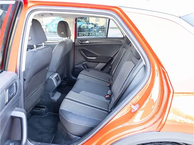 Volkswagen t-roc 1.5 tsi style automaat 2019 full led virtual cockpit achteruitrijcamera adaptive cruise trekhaak - afbeelding 31 van  38