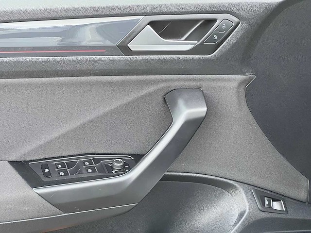 Volkswagen t-roc 2.0 tdi sport business r 2021 | n-831-hg - afbeelding 3 van  36