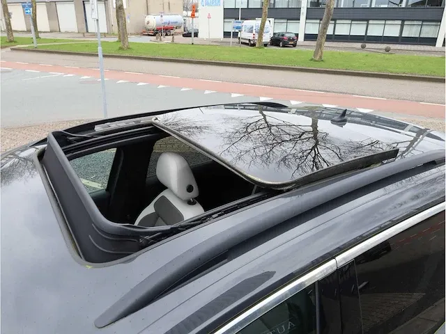 Volkswagen t-roc 2.0 tsi 4motion sport 190pk automaat 2019 panodak vol leer virtual keyless camera dodehoek - afbeelding 2 van  43