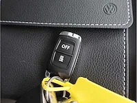 Volkswagen t-roc 2.0 tsi 4motion sport 190pk automaat 2019 panodak vol leer virtual keyless camera dodehoek - afbeelding 26 van  43