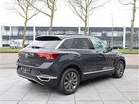 Volkswagen t-roc 2.0 tsi 4motion sport 190pk automaat 2019 panodak vol leer virtual keyless camera dodehoek - afbeelding 39 van  43