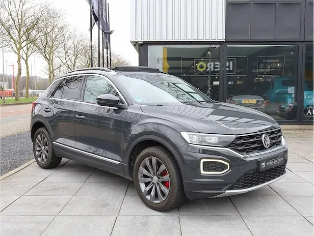 Volkswagen t-roc 2.0 tsi 4motion sport 190pk automaat 2019 panodak vol leer virtual keyless camera dodehoek - afbeelding 41 van  43