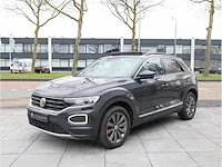 Volkswagen t-roc 2.0 tsi 4motion sport 190pk automaat 2019 panodak vol leer virtual keyless camera dodehoek - afbeelding 43 van  43