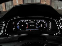 Volkswagen t-roc r 2.0 tsi 4motion -akrapovic- 300pk 2020 - afbeelding 25 van  49
