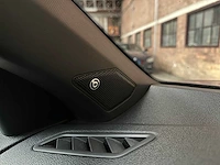 Volkswagen t-roc r 2.0 tsi 4motion -akrapovic- 300pk 2020 - afbeelding 30 van  49
