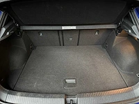 Volkswagen t-roc r 2.0 tsi 4motion -akrapovic- 300pk 2020 - afbeelding 36 van  49