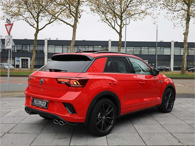 Volkswagen t-roc r 2.0 tsi 4motion 300pk automaat 2021 fabrieksgarantie - afbeelding 34 van  38