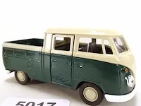 Volkswagen t1 doka pick-up groen-beige - afbeelding 1 van  5