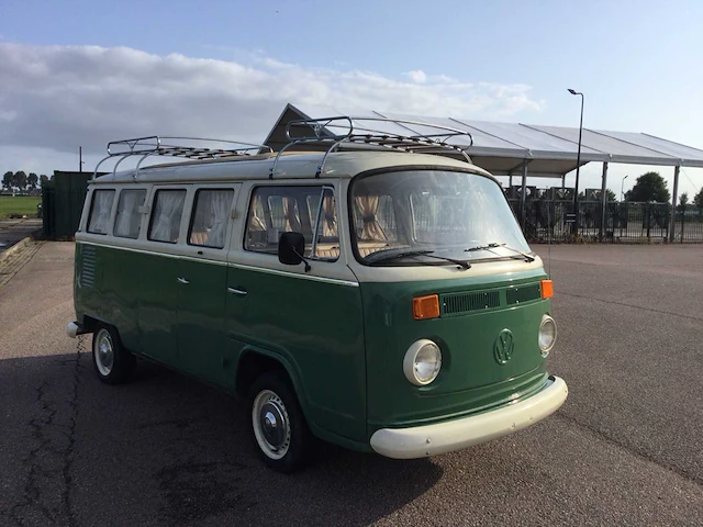 Volkswagen t2 camper oldtimer - afbeelding 27 van  29
