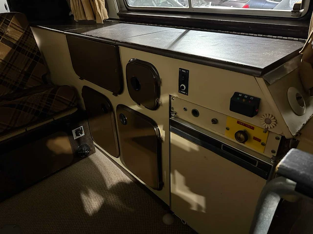 Volkswagen t3 kampeerwagen 1980, kf-62-dx camper - afbeelding 44 van  57