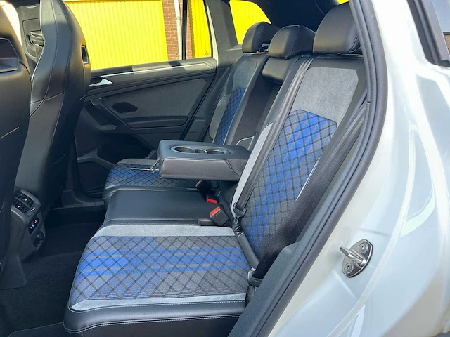 Volkswagen tiguan - 2.0 tsi r 75 4m , hfk-37-z - afbeelding 32 van  37